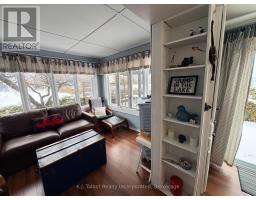 9 RAVINE PARK ROAD N - 23
