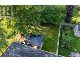 420 VICTORIA STREET - 14