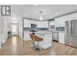 420 VICTORIA STREET - 24