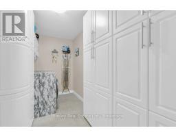 420 VICTORIA STREET - 36