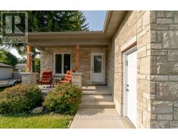 420 VICTORIA STREET - 6