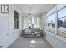 77 KING STREET S - 9
