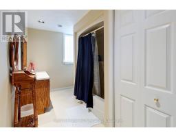 7 PETER STREET S - 18