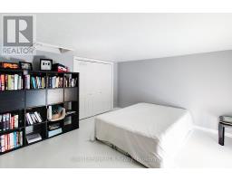 7 PETER STREET S - 22