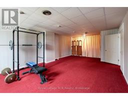 7 PETER STREET S - 32