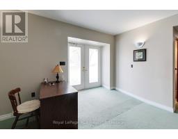 7 PETER STREET S - 36