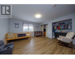 482 WOLSLEY STREET - 23