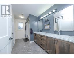 482 WOLSLEY STREET - 26
