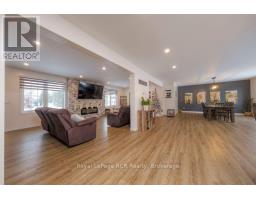 482 WOLSLEY STREET - 5