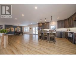 482 WOLSLEY STREET - 8