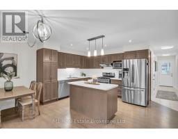 19 - 66 EASTVIEW ROAD - 13