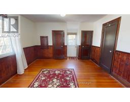 477 12TH AVENUE - 23