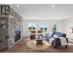 544 NEWFOUNDLAND STREET - 12