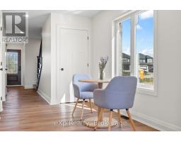 544 NEWFOUNDLAND STREET - 7