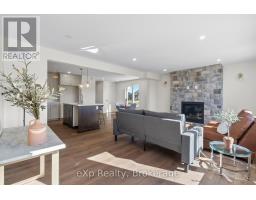 544 NEWFOUNDLAND STREET - 8