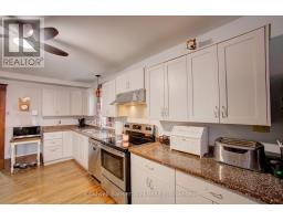 17 ARTHUR STREET E - 12