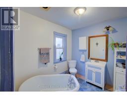 17 ARTHUR STREET E - 19