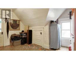 21 WILLIAM STREET N - 26