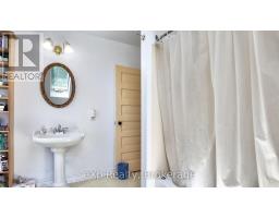 21 WILLIAM STREET N - 31