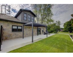 26 - 1182 QUEEN STREET - 21