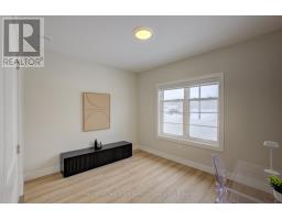 38 - 1182 QUEEN STREET - 3