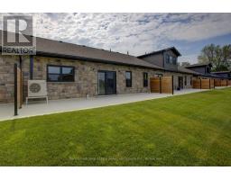 40 - 1182 QUEEN STREET - 15