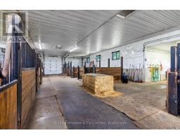 952 BRUCE ROAD 23 - 33