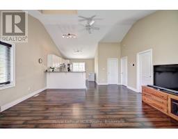 101 DOUGLAS STREET - 10