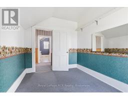 232492 CONCESSION 2 WGR - 23