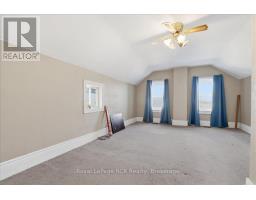 232492 CONCESSION 2 WGR - 31