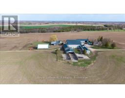 232492 CONCESSION 2 WGR - 40