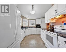 68 CHEROKEE LANE S - 9