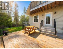 705 VICTORIA ROAD - 23