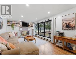 42 RIVERSIDE DRIVE - 12