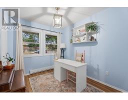 42 RIVERSIDE DRIVE - 23