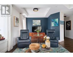 201 - 19 STUMPF STREET - 19