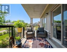201 - 19 STUMPF STREET - 26