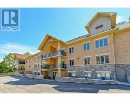 201 - 19 STUMPF STREET - 3