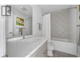 201 - 19 STUMPF STREET - 32