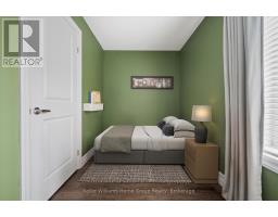 201 - 19 STUMPF STREET - 33