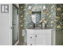 201 - 19 STUMPF STREET - 42