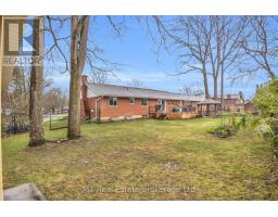 540 CHURCH CRESCENT - 36
