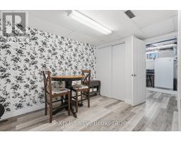 990 HERITAGE DRIVE - 27