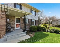 990 HERITAGE DRIVE - 3