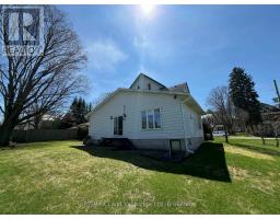 85 PATRICK STREET E - 35