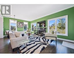 1 - 39 KAY CRESCENT - 13