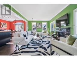 1 - 39 KAY CRESCENT - 17
