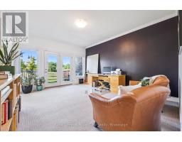 1 - 39 KAY CRESCENT - 26