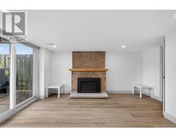 173 - 295 WATER STREET - 24