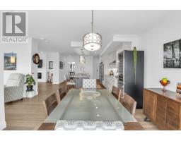 910 - 1878 GORDON STREET - 10